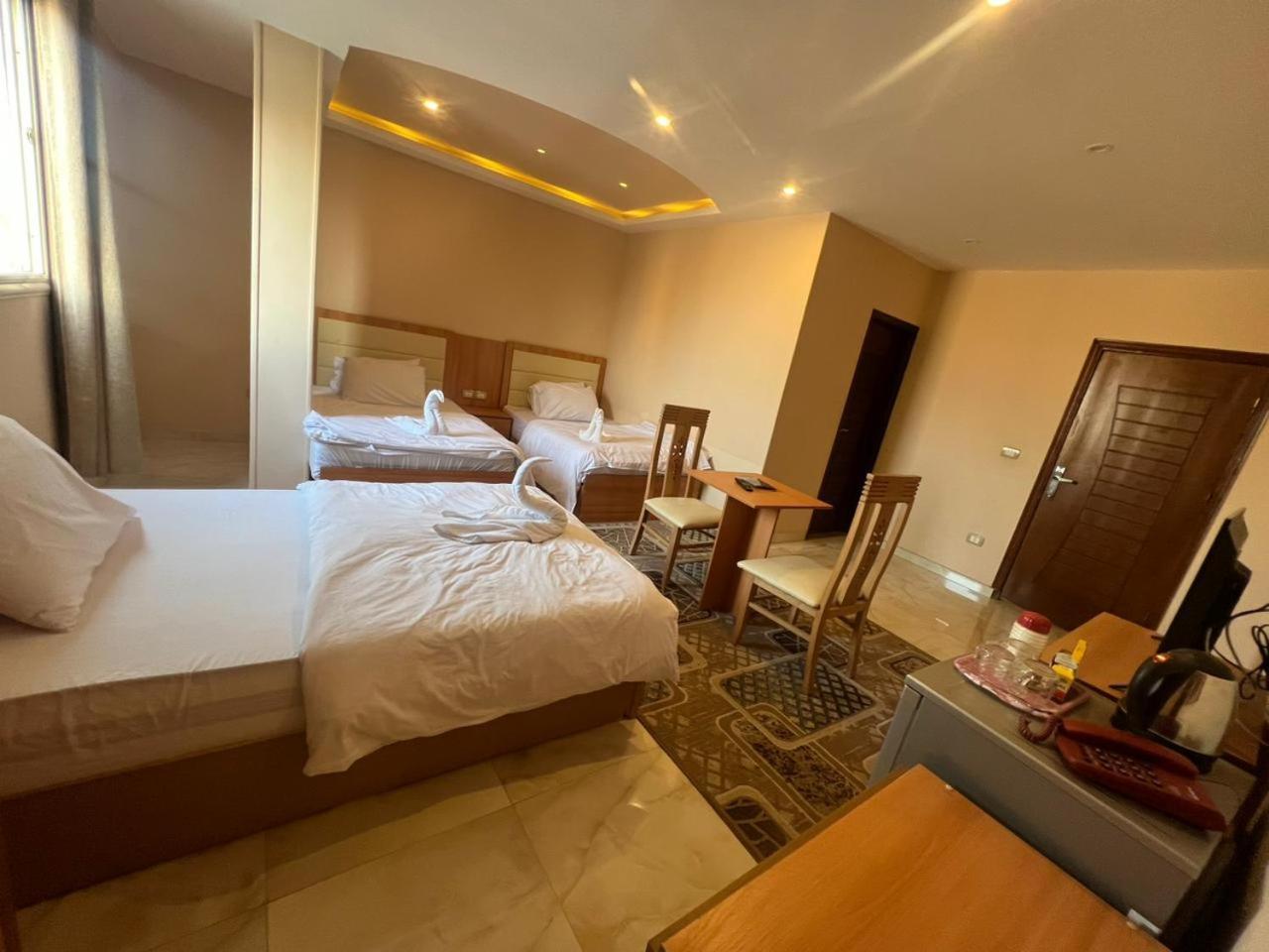 Grand Pyramid View Hotel Kafret el-Gabal المظهر الخارجي الصورة
