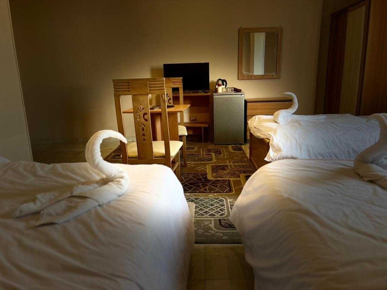 Grand Pyramid View Hotel Kafret el-Gabal المظهر الخارجي الصورة