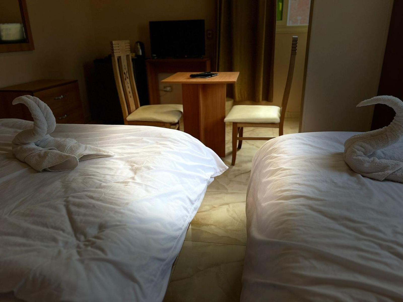 Grand Pyramid View Hotel Kafret el-Gabal المظهر الخارجي الصورة