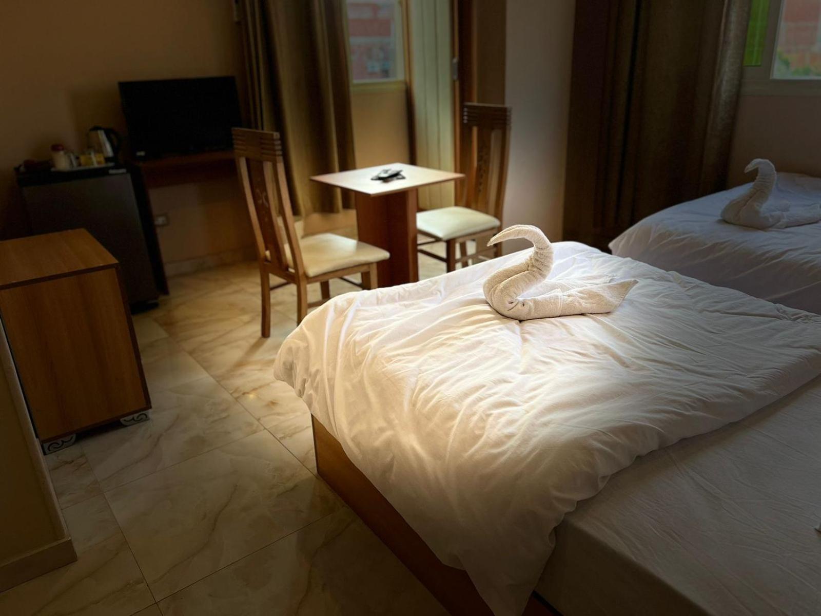 Grand Pyramid View Hotel Kafret el-Gabal المظهر الخارجي الصورة